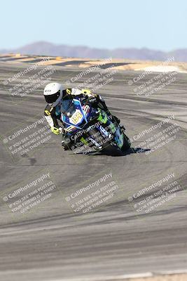 media/Dec-07-2025-CVMA (Sun) [[3e7d2de5dc]]/Race 6-The Shootout/